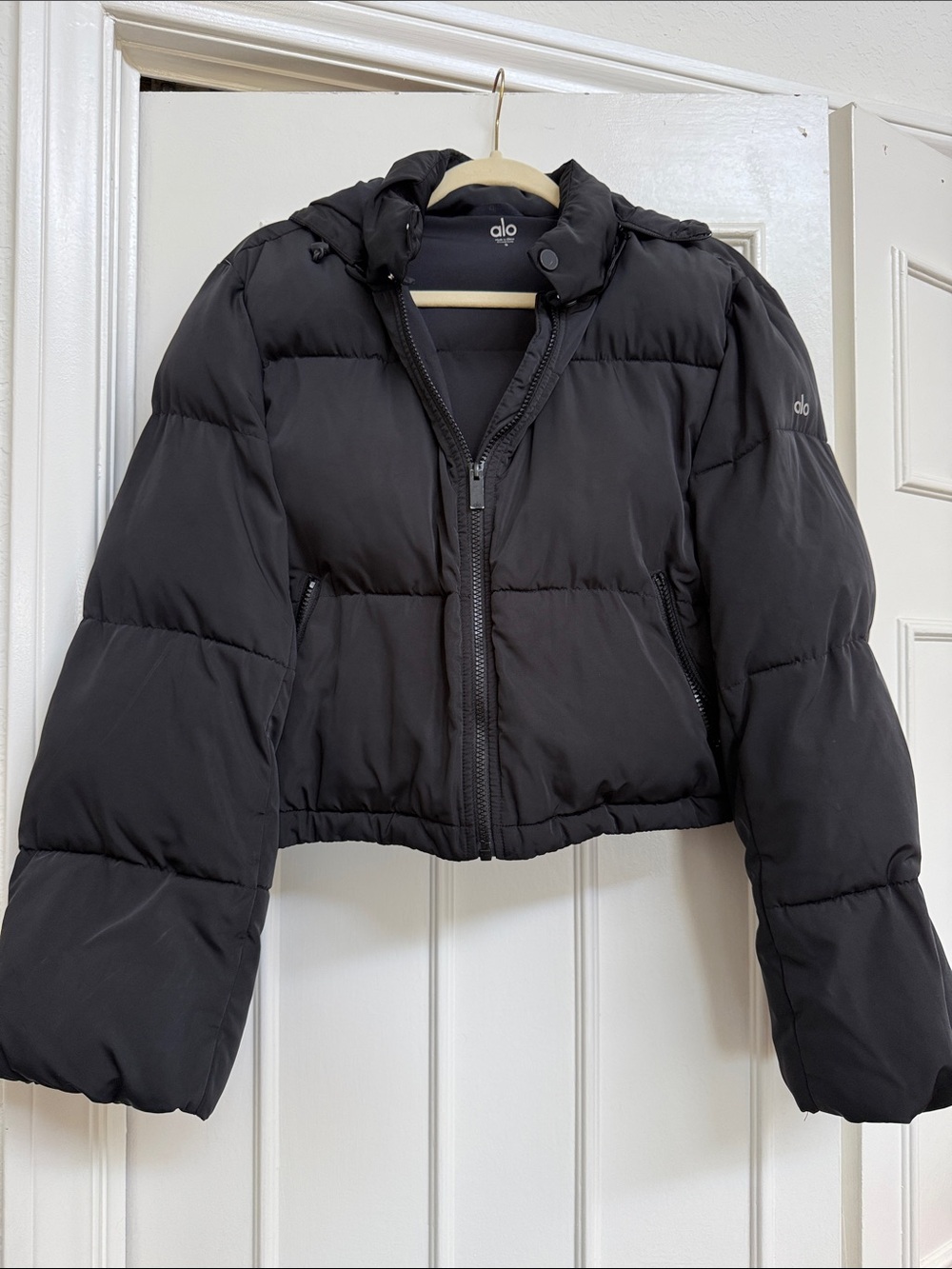 Alo Puffer Jacket - Small